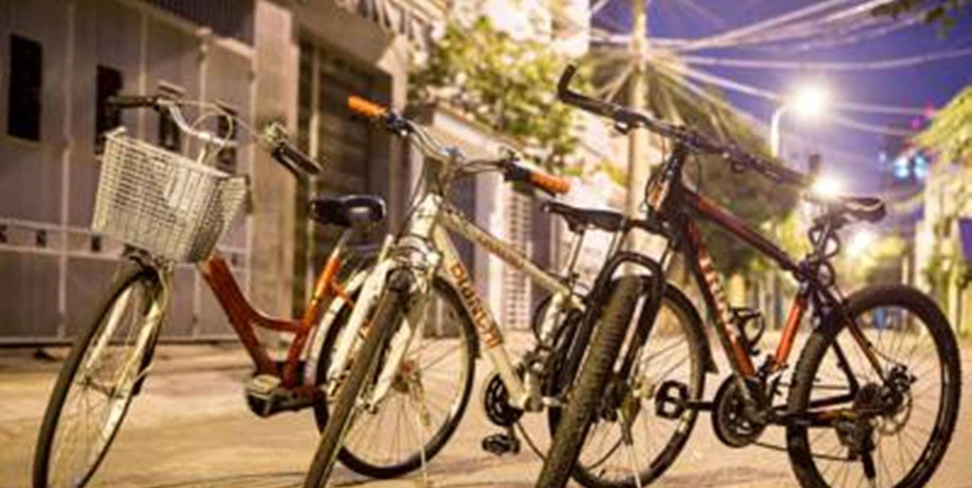 Spot On 883 Hachi Hostel Da Nang Exteriör bild